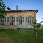 Alojamento de Acomodação e Pequeno-almoço Château 3*