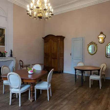 Oda ve Kahvaltı Chateau Puybarban