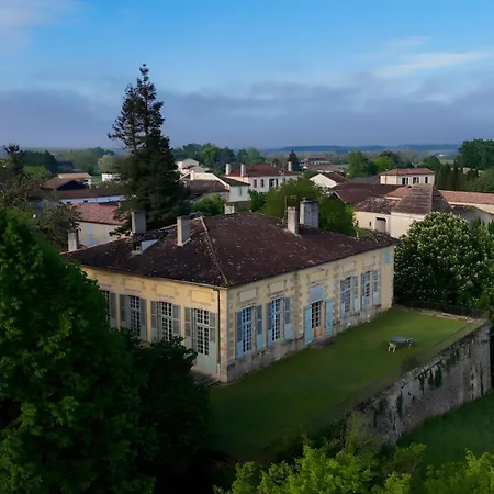 Chateau Отель типа 